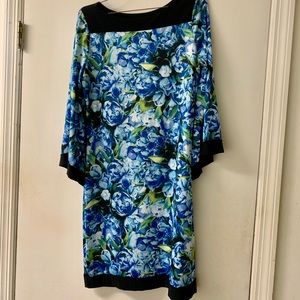 Floral Bell-Sleeved Dress.